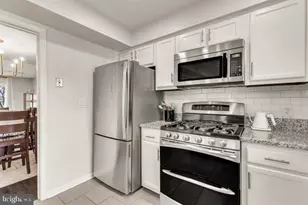 10855 Lockwood Dr, Silver Spring, MD 20901 - Photo 11