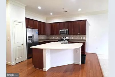 12928 Clarks Crossing Drive, Clarksburg, MD 20871 - Photo 5