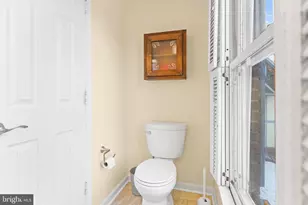 596 Chestertown St, Gaithersburg, MD 20878 - Photo 29