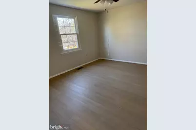 7532 Buena Vista Terrace, Rockville, MD 20855 - Photo 9