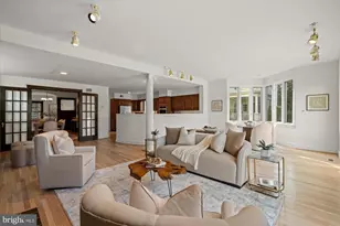 3803 Taylor St, Chevy Chase, MD 20815 - Photo 9