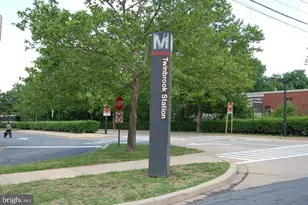 12207 Braxfield Ct, Rockville, MD 20852 - Photo 23