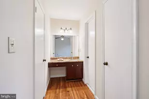 8020 Lakenheath Way, Potomac, MD 20854 - Photo 17