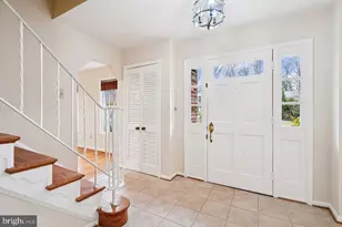 8020 Lakenheath Way, Potomac, MD 20854 - Photo 3