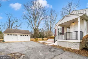 1401 Tucker Ln, Ashton, MD 20861 - Photo 57