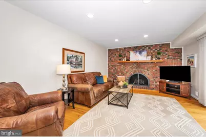 14 S Duke Street, Rockville, MD 20850 - Photo 25