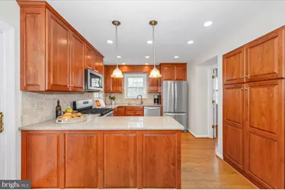 14 S Duke Street, Rockville, MD 20850 - Photo 15