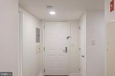 11710 Old Georgetown #809, North Bethesda, MD 20852 - Photo 5