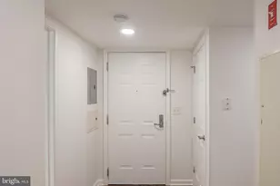 11710 Old Georgetown, North Bethesda, MD 20852 - Photo 5