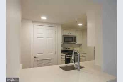11710 Old Georgetown #809, North Bethesda, MD 20852 - Photo 15