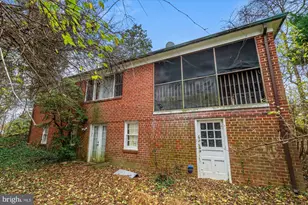 709 Greyrock Dr, Silver Spring, MD 20910 - Photo 3