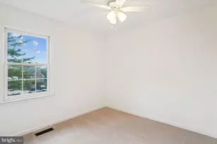 10940 Brewer House Rd, Rockville, MD 20852 - Photo 21