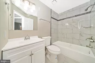 8648 Fountain Valley Dr, Montgomery Village, MD 20886 - Photo 35