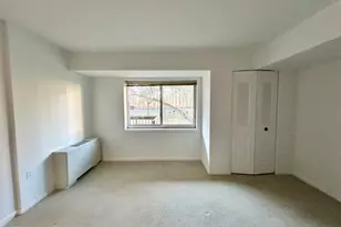 10300 Westlake Dr, Bethesda, MD 20817 - Photo 13