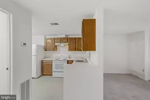 26 Whitechurch Ct, Germantown, MD 20874 - Photo 7