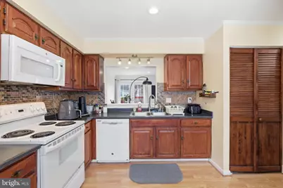 11705 Summer Oak Drive, Germantown, MD 20874 - Photo 7