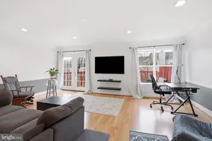11705 Summer Oak Dr, Germantown, MD 20874 - Photo 3