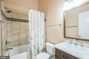 10515 Smithy Ct, North Potomac, MD 20878 - Photo 17