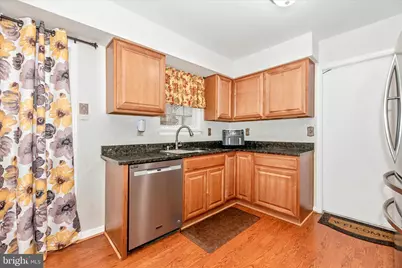 25304 Clearwater Drive, Damascus, MD 20872 - Photo 13