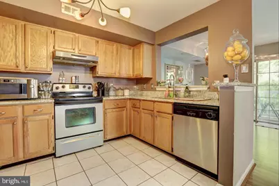 1019 Hillside Lake Terrace #1009, Gaithersburg, MD 20878 - Photo 11