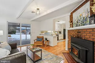 24140 Doreen Dr, Gaithersburg, MD 20882 - Photo 11