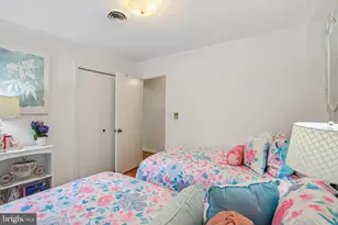 24140 Doreen Dr, Gaithersburg, MD 20882 - Photo 23