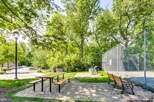 10301 Montrose Ave, Bethesda, MD 20814 - Photo 23