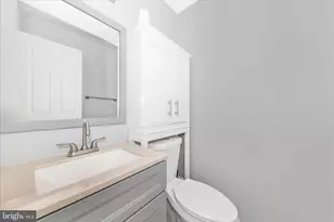 11805 Summer Oak Dr, Germantown, MD 20874 - Photo 33