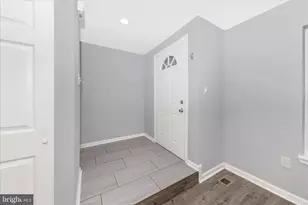 11805 Summer Oak Dr, Germantown, MD 20874 - Photo 3