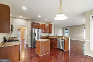 23209 Robin Song Dr, Clarksburg, MD 20871 - Photo 7