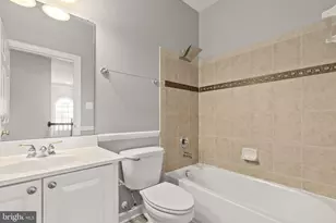 23209 Robin Song Dr, Clarksburg, MD 20871 - Photo 15