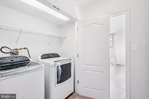 3502 Woodlake Dr, Silver Spring, MD 20904 - Photo 21