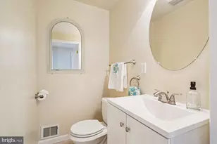 20728 Bell Bluff Rd, Gaithersburg, MD 20879 - Photo 23