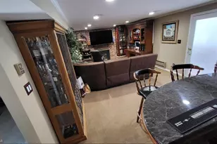 8001 Postoak Rd, Potomac, MD 20854 - Photo 13