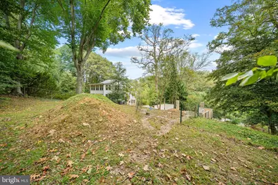 704 Sligo Creek Parkway, Takoma Park, MD 20912 - Photo 3