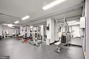 10500 Rockville Pike, Rockville, MD 20852 - Photo 29