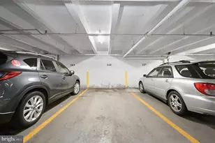 10500 Rockville Pike, Rockville, MD 20852 - Photo 17