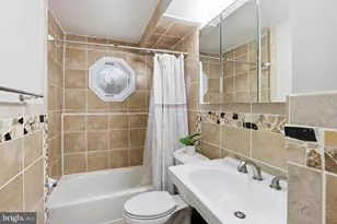 2704 Martello Dr, Silver Spring, MD 20904 - Photo 23