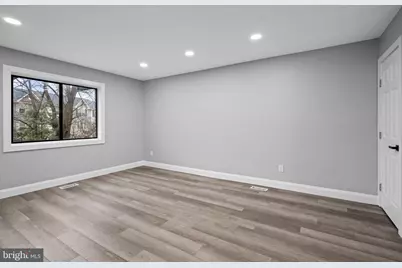 9445 Hickory View Place, Montgomery Village, MD 20886 - Photo 25