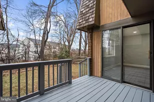 9445 Hickory View Pl, Montgomery Village, MD 20886 - Photo 35