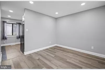9445 Hickory View Place, Montgomery Village, MD 20886 - Photo 11