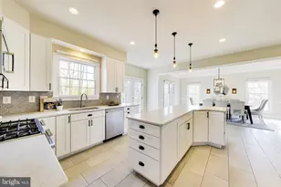 9200 Linden Grove Ct, Silver Spring, MD 20910 - Photo 17