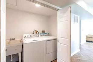 21209 Seneca Crossing Dr, Germantown, MD 20876 - Photo 13