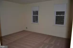 2301 Holly Spring Dr, Silver Spring, MD 20905 - Photo 27