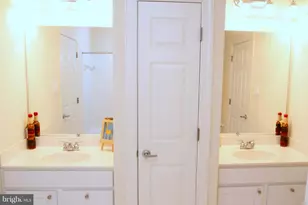 623 Hurdle Mill Pl, Gaithersburg, MD 20877 - Photo 23