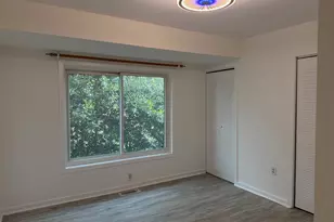 9759 Lake Shore Dr, Montgomery Village, MD 20886 - Photo 15