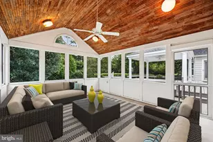 8112 Buckspark Ln E, Potomac, MD 20854 - Photo 17