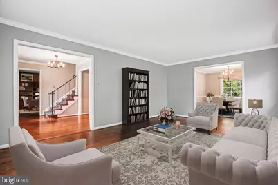 8112 Buckspark Lane E, Potomac, MD 20854 - Photo 7