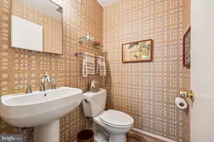 9013 Wandering Trail Dr, Potomac, MD 20854 - Photo 23