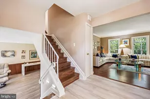 9013 Wandering Trail Dr, Potomac, MD 20854 - Photo 19